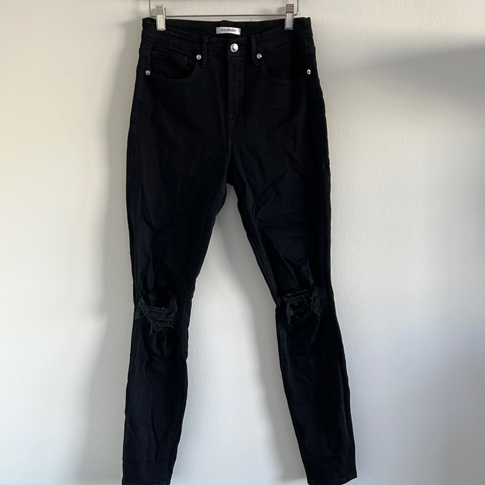 EUC Good American Good Legs Skinny Jeans with Ripped Knees